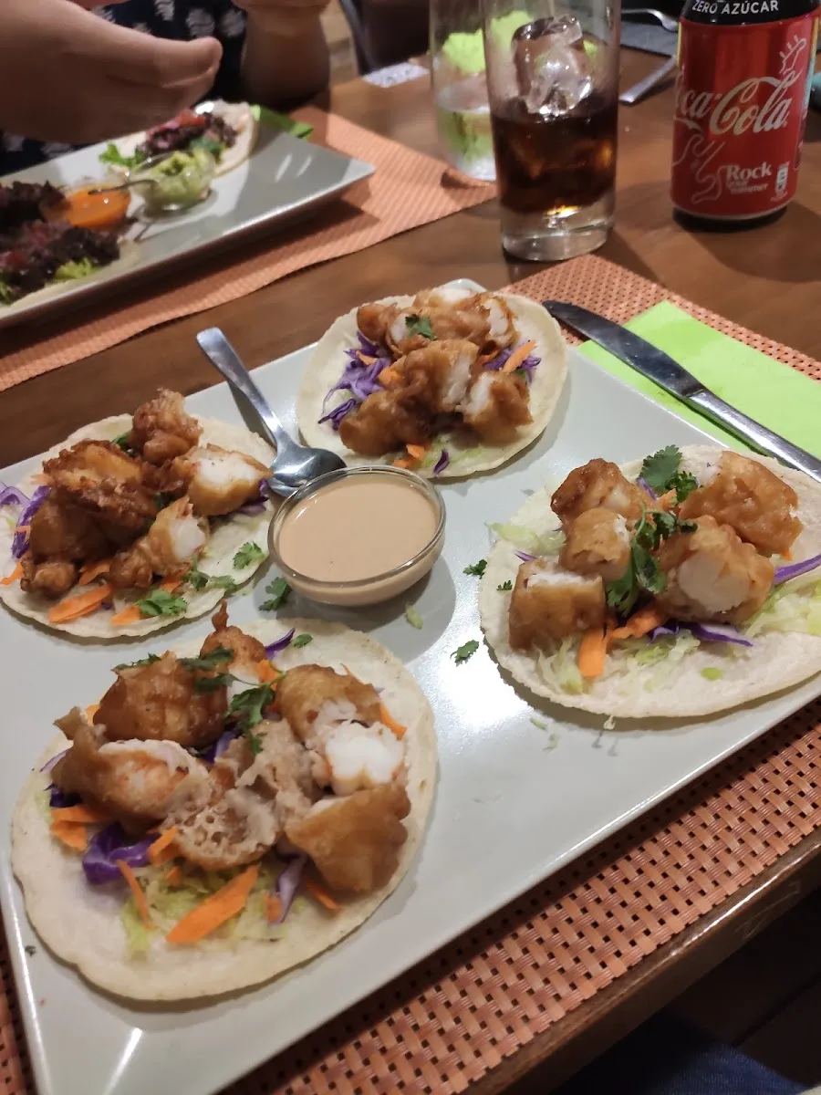 Caribeños con gambas orly, de la carta de Takos Fritten